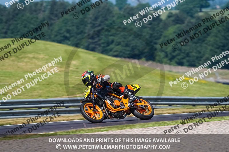 donington no limits trackday;donington park photographs;donington trackday photographs;no limits trackdays;peter wileman photography;trackday digital images;trackday photos